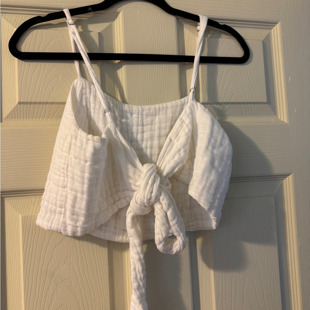 Crop tie back white tank by lotus and Luna OS - Picture 2 of 3